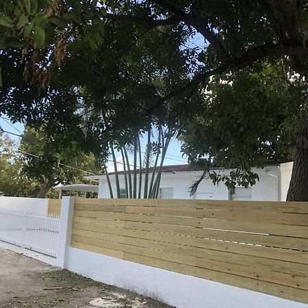 Modern & New,Excellent Location Miami Apartment ภายนอก รูปภาพ
