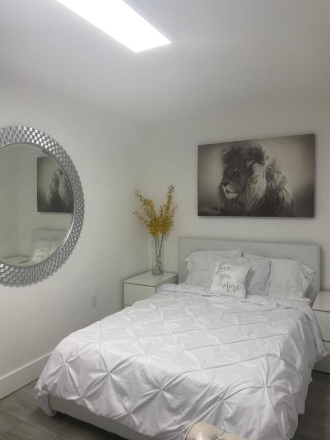 Modern & New,Excellent Location Miami Apartment ภายนอก รูปภาพ