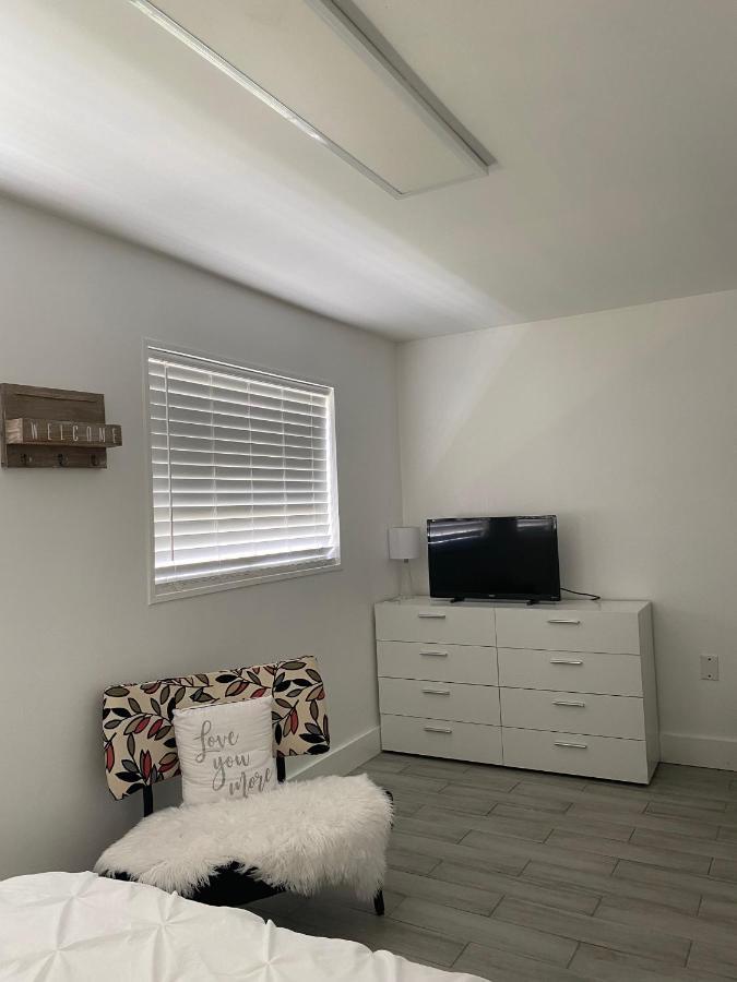 Modern & New,Excellent Location Miami Apartment ภายนอก รูปภาพ